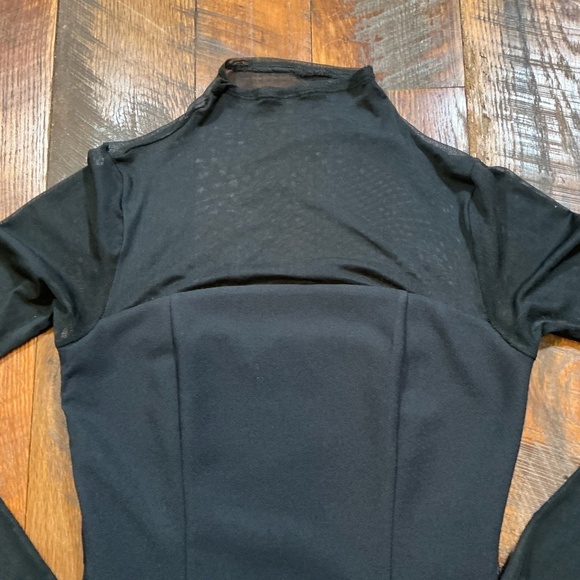 Abercrombie & Fitch Black Long Sleeve Bodysuit Women’s Size M Mock Neck - Picture 4 of 10